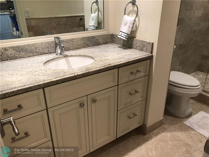 1 Las Olas Circle, Unit 1414, Fort Lauderdale, FL 33316 Photo