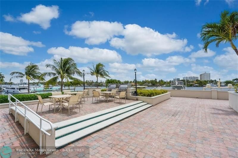 1 Las Olas Circle, Unit 1414, Fort Lauderdale, FL 33316 Photo