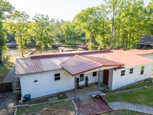 154 Possum Point Drive, Eatonton, GA 31024