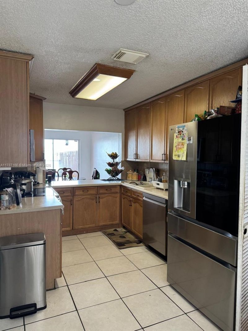 12355 NW 7th Ln, Miami, FL 33182 Photo