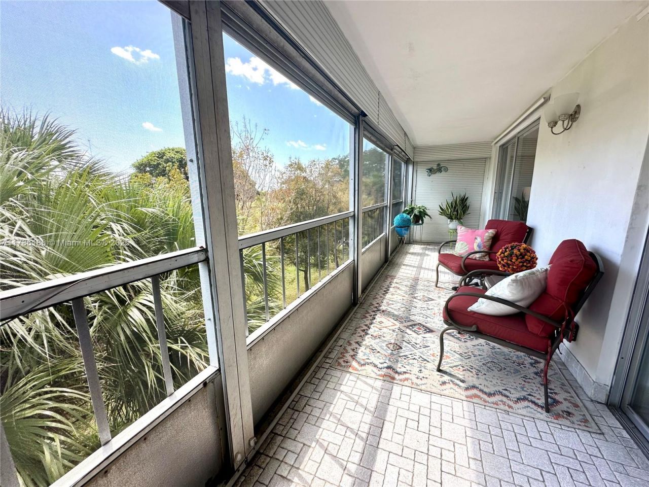 1001 Hillcrest Ct, Unit 306, Hollywood, FL 33021 Photo