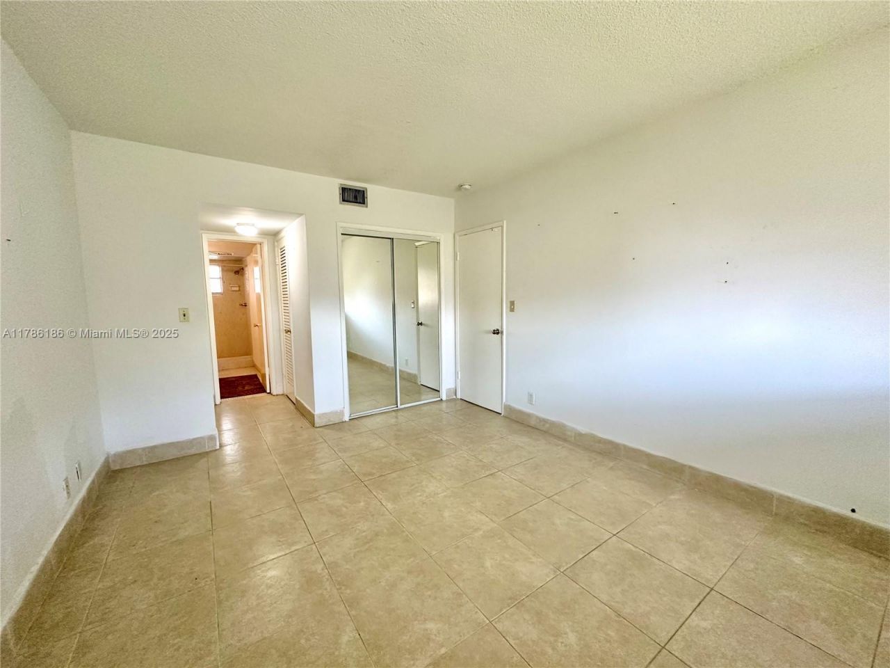 1001 Hillcrest Ct, Unit 306, Hollywood, FL 33021 Photo