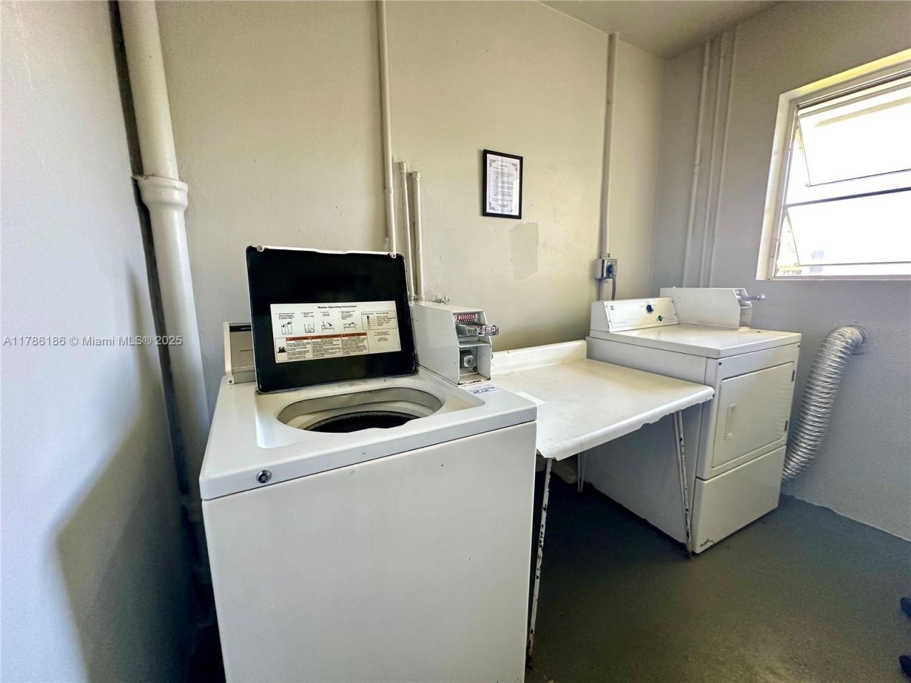 1001 Hillcrest Ct, Unit 306, Hollywood, FL 33021 Photo