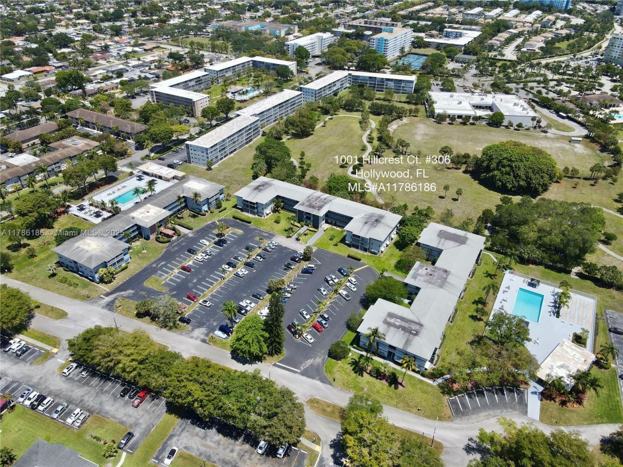 1001 Hillcrest Ct, Unit 306, Hollywood, FL 33021 Photo