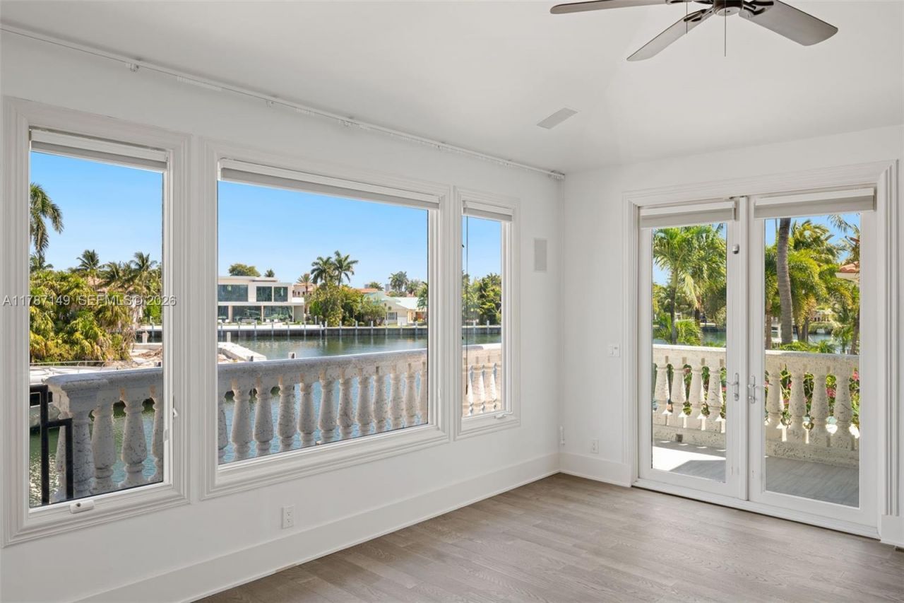 2561 Lucille Dr, Fort Lauderdale, FL 33316 Photo