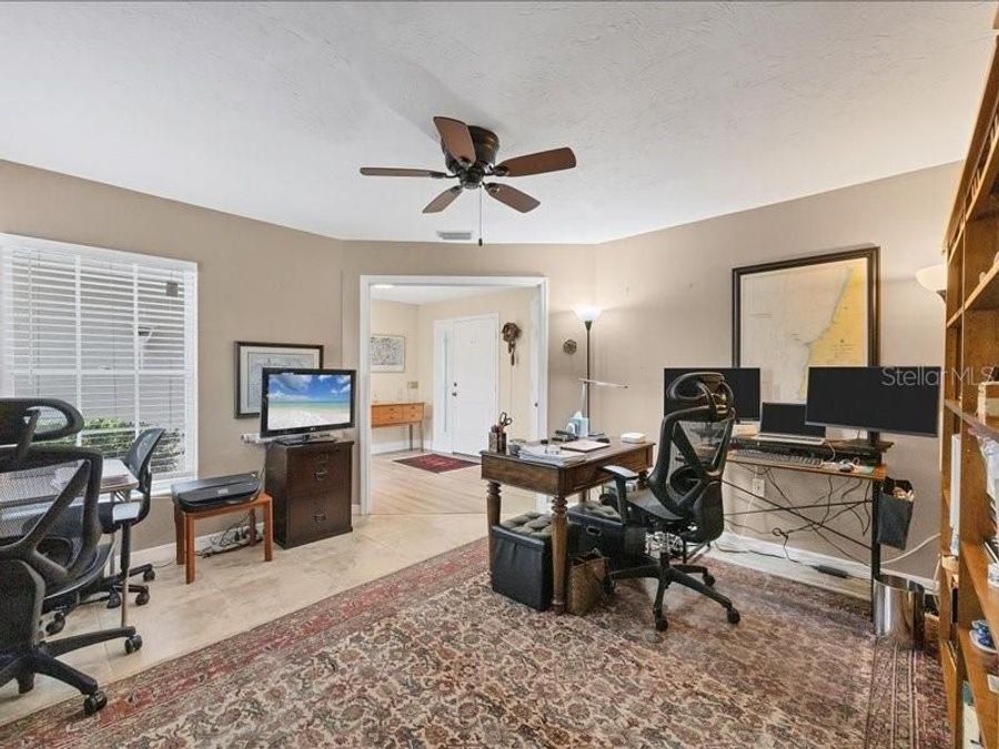 Property Image 28