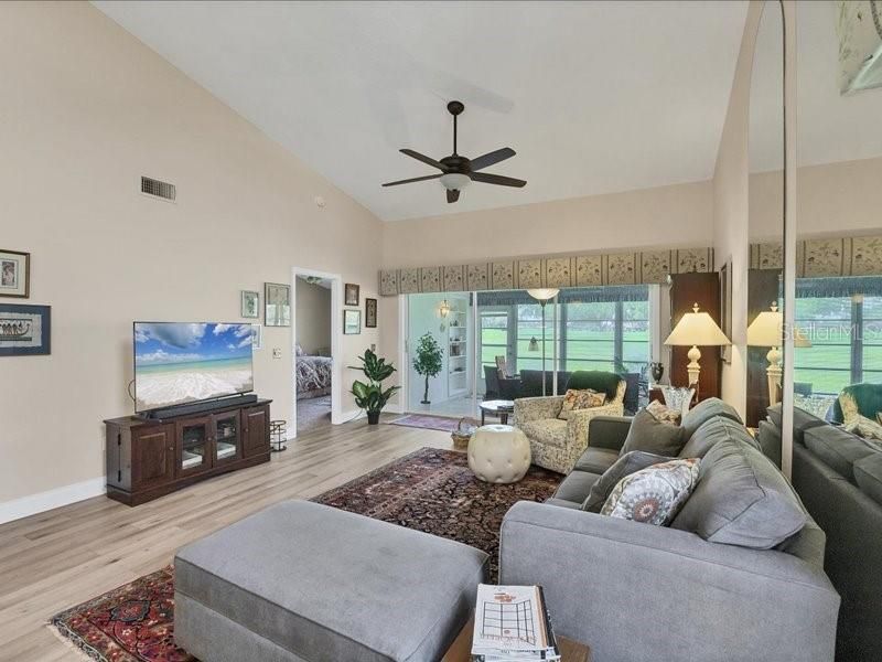 7724 Palm Aire Lane, Sarasota, FL 34243 Photo