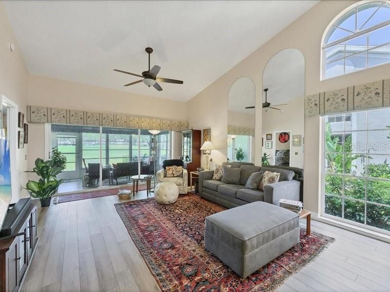 7724 Palm Aire Lane, Sarasota, FL 34243 Photo
