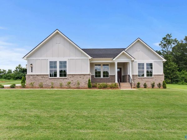 215 Applewood Court, Huntsville, AL 35811