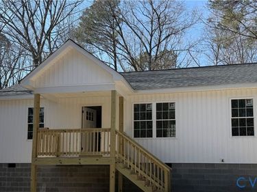 26428 Dejarnette Lane, Ruther Glen, VA 22546