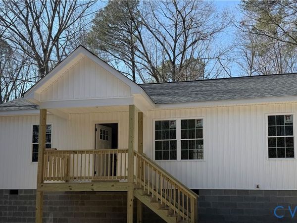 26428 Dejarnette Lane, Ruther Glen, VA 22546