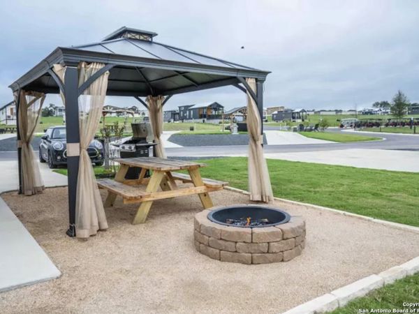 5386 RANCH ROAD 1376 #102, Fredericksburg, TX 78624