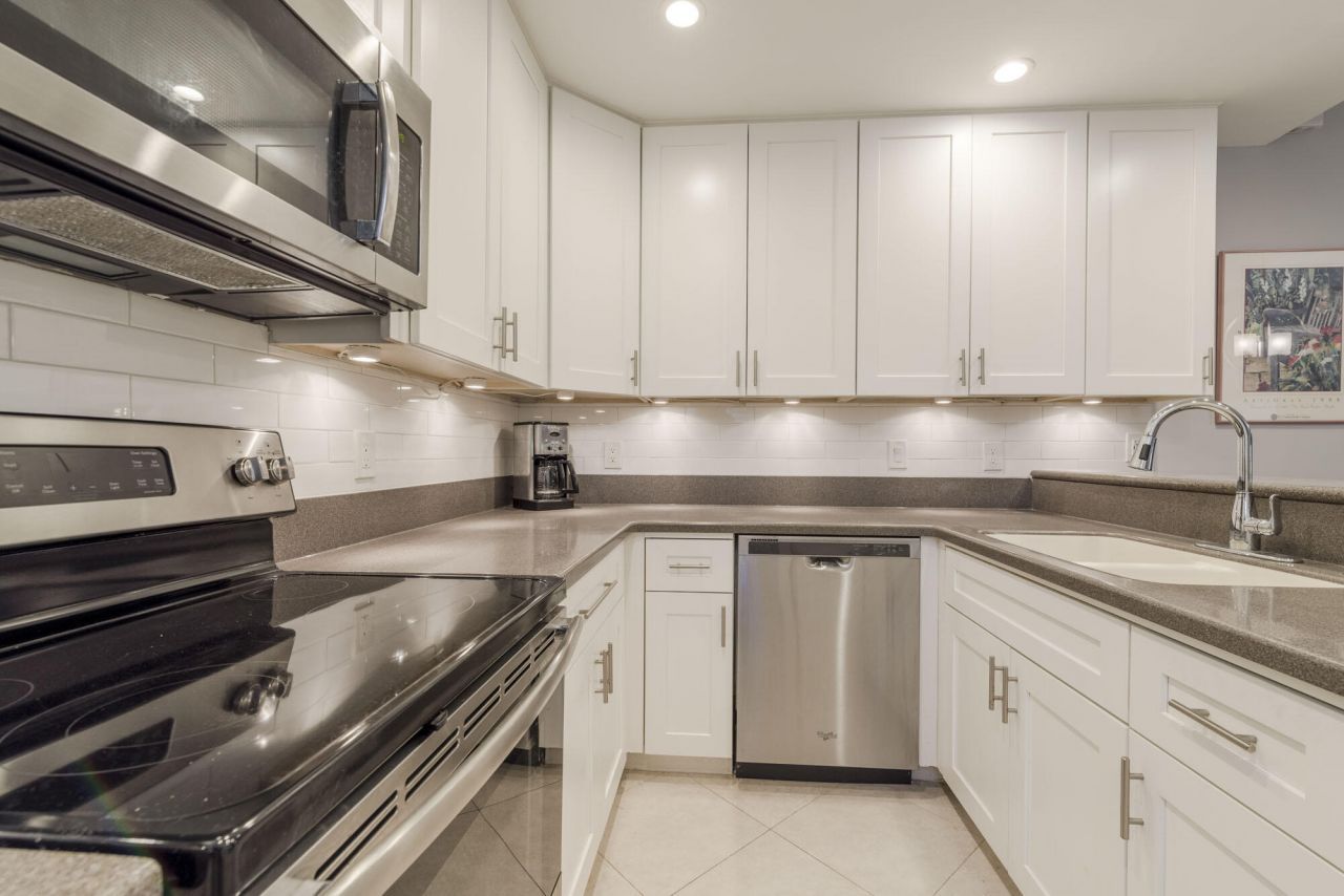 2403 Fairway Drive N, Jupiter, FL 33477 Photo