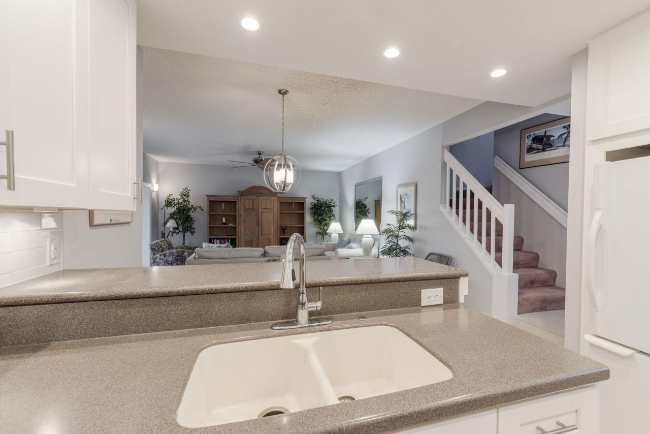 2403 Fairway Drive N, Jupiter, FL 33477 Photo