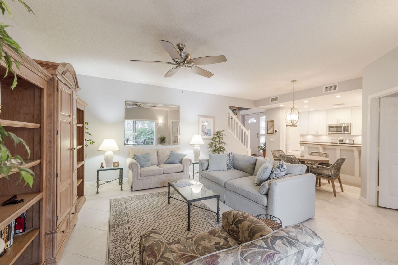 2403 Fairway Drive N, Jupiter, FL 33477 Photo