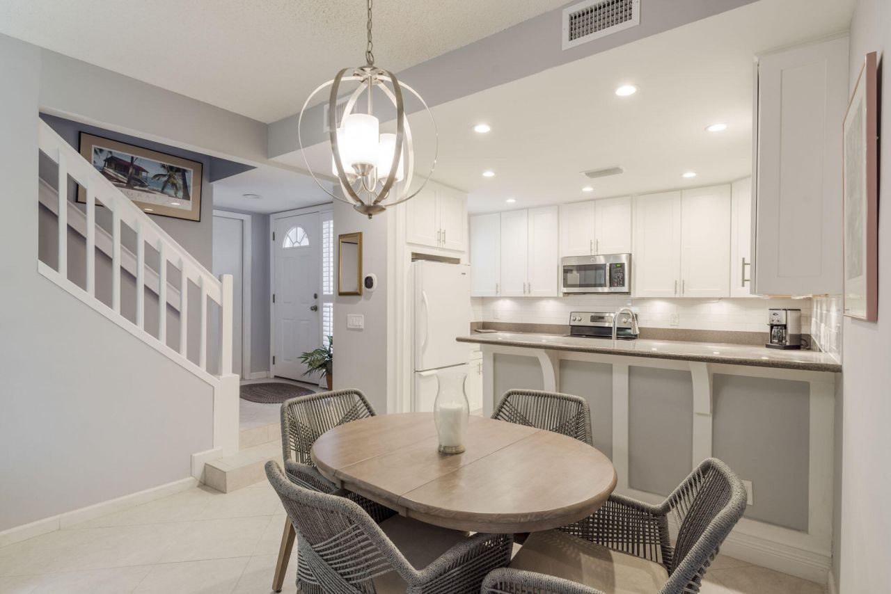 2403 Fairway Drive N, Jupiter, FL 33477 Photo