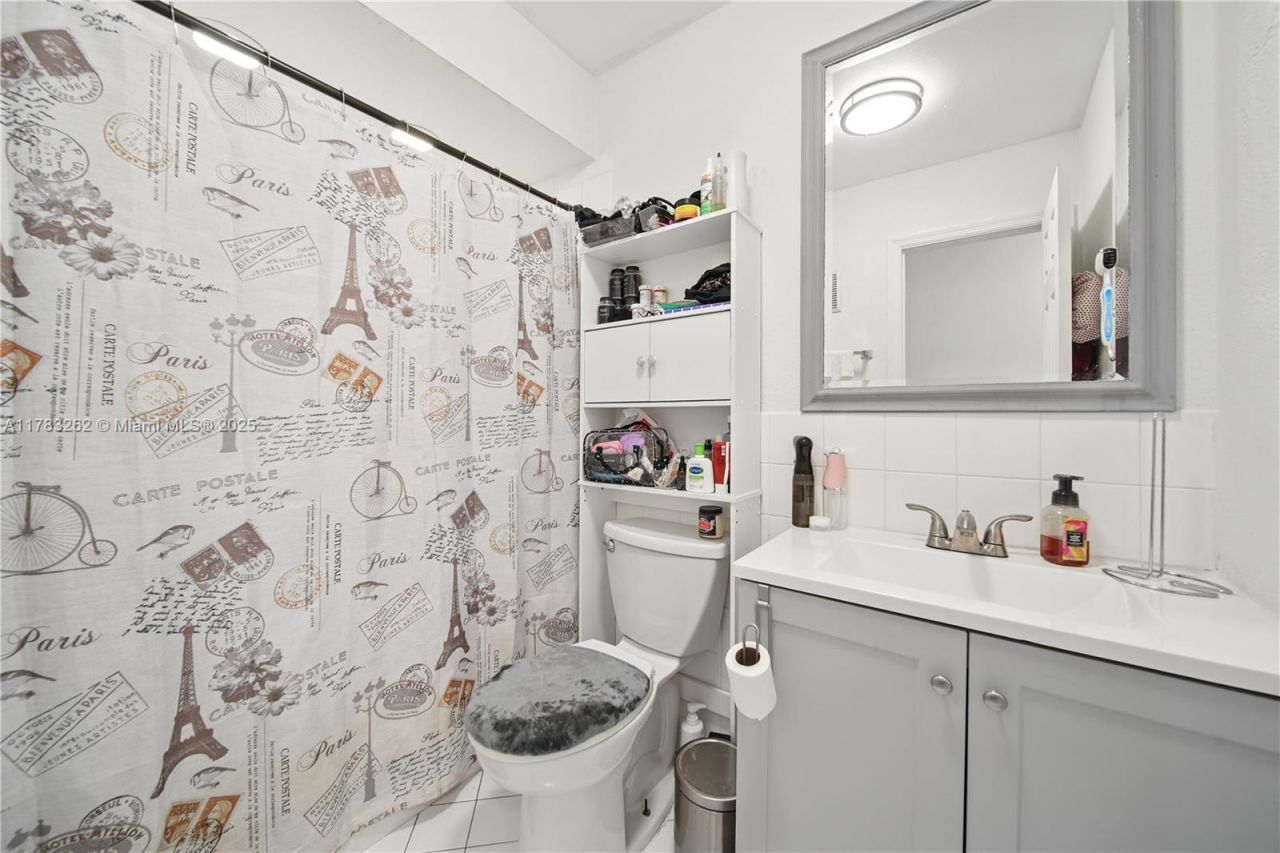 11641 NW 42nd St, Sunrise, FL 33323 Photo