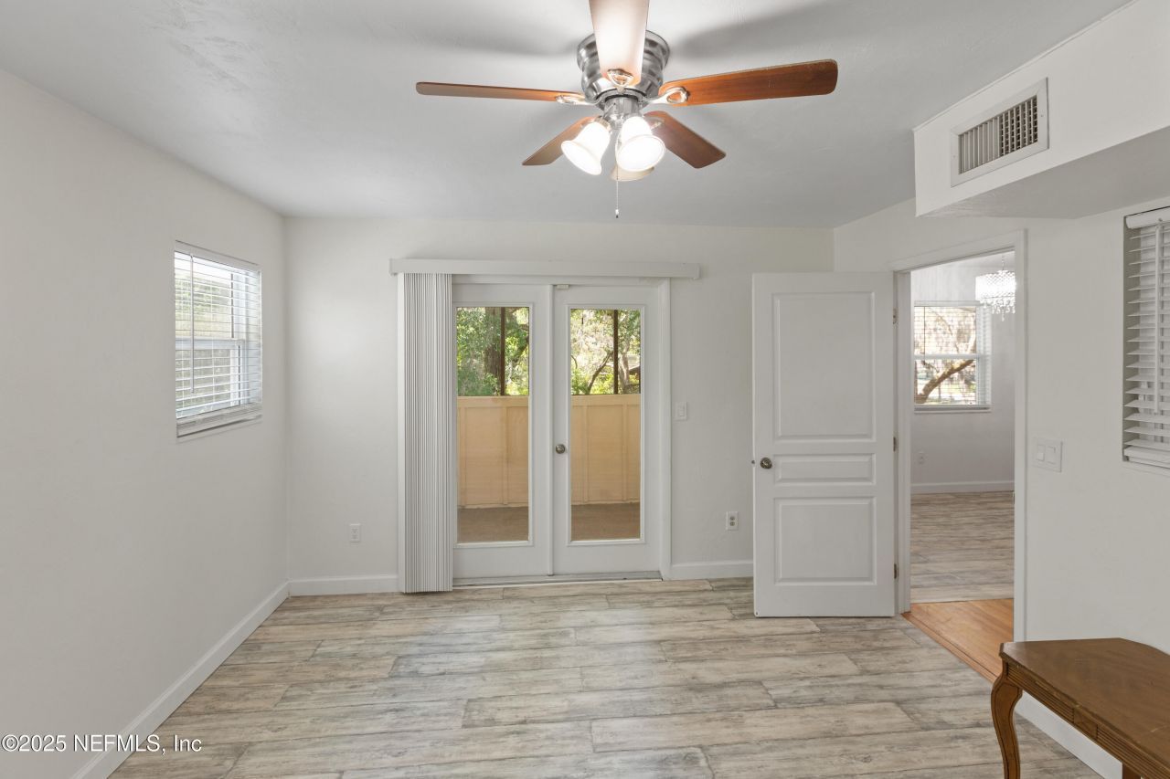 303 SE 3rd Avenue, Melrose, FL 32666 Photo