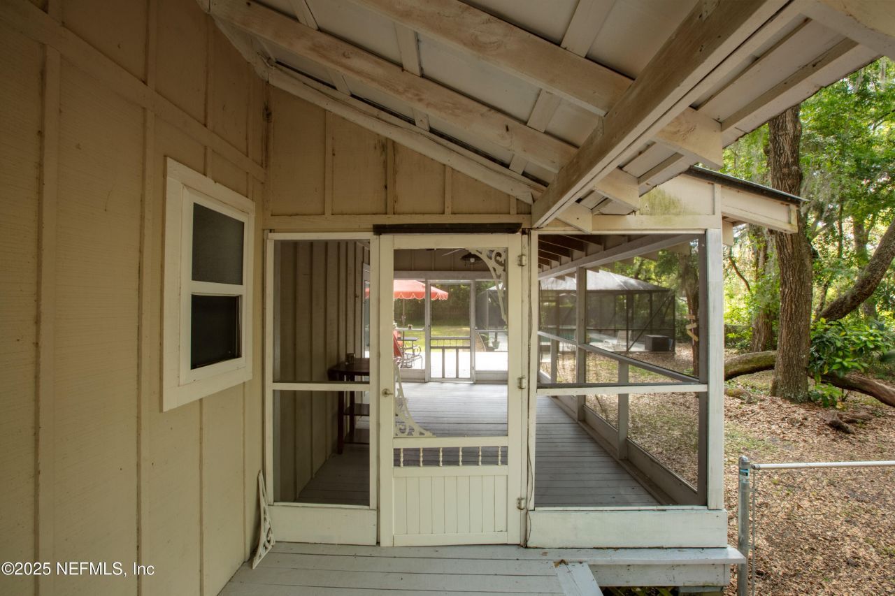 303 SE 3rd Avenue, Melrose, FL 32666 Photo