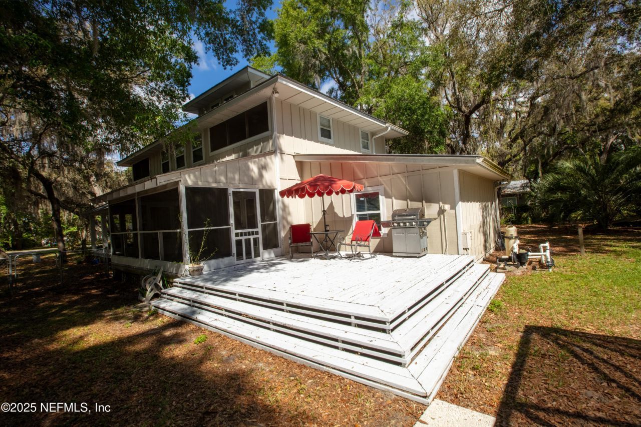 303 SE 3rd Avenue, Melrose, FL 32666 Photo