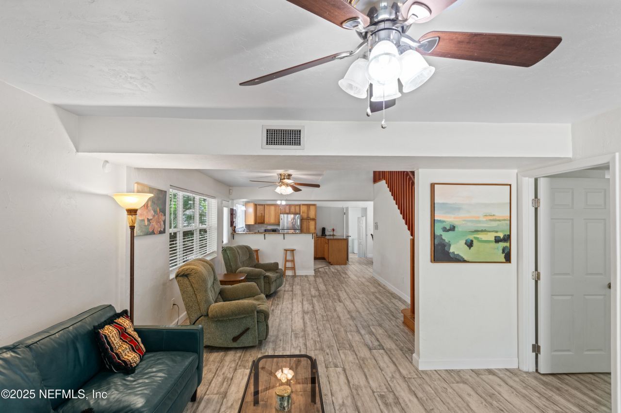 303 SE 3rd Avenue, Melrose, FL 32666 Photo