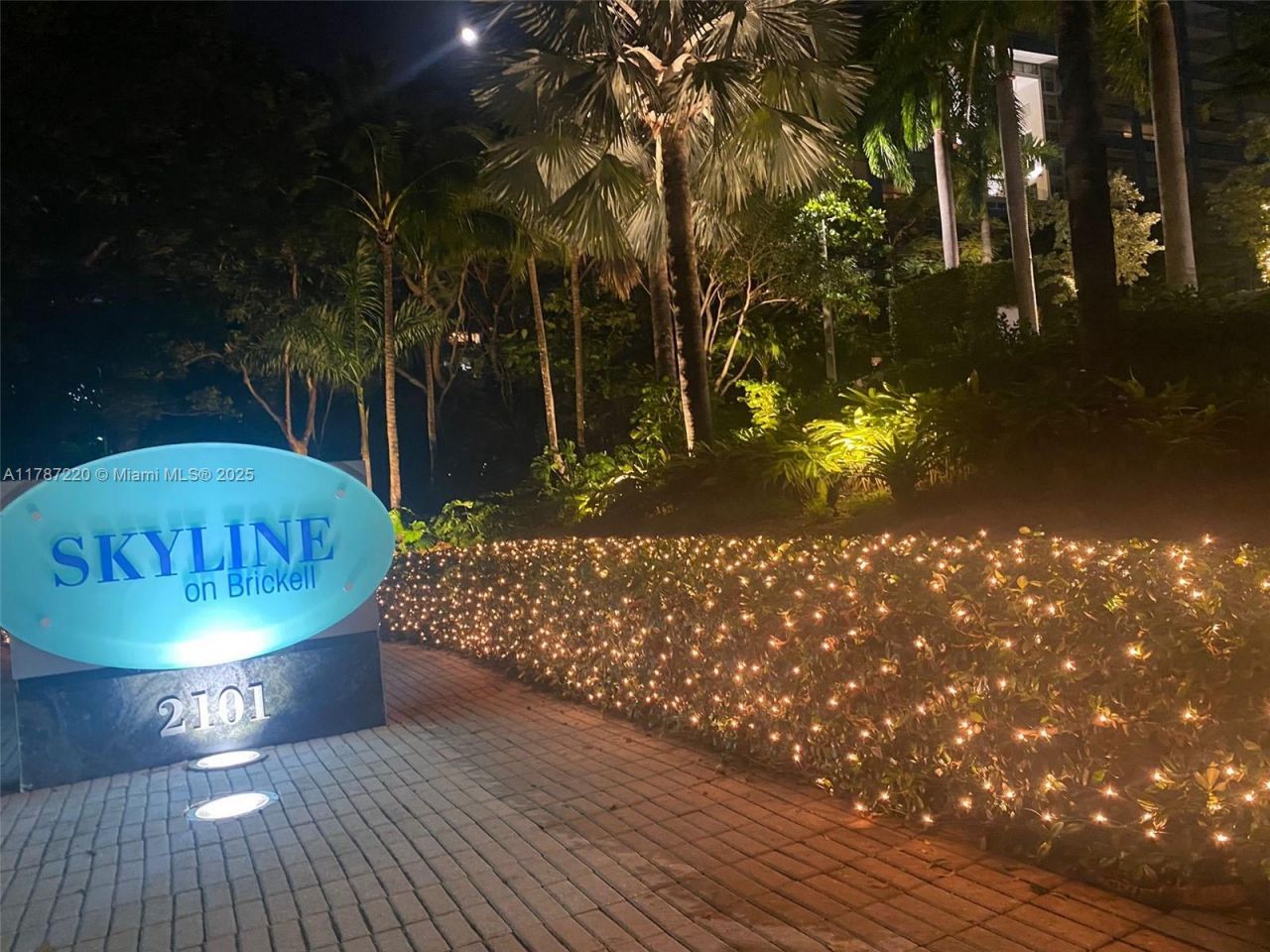 2101 Brickell Ave, Unit 502, Miami, FL 33129 Photo