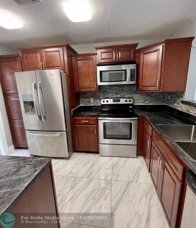 9540 NW 65th Street, Unit D8, Tamarac, FL 33321 Photo