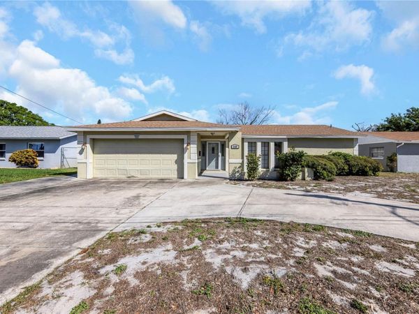 1137 54TH AVENUE S, ST PETERSBURG, FL 33705