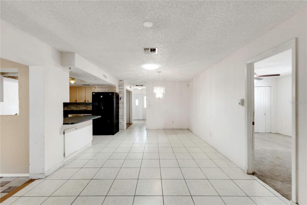 1137 54th Avenue S, Saint Petersburg, FL 33705 Photo