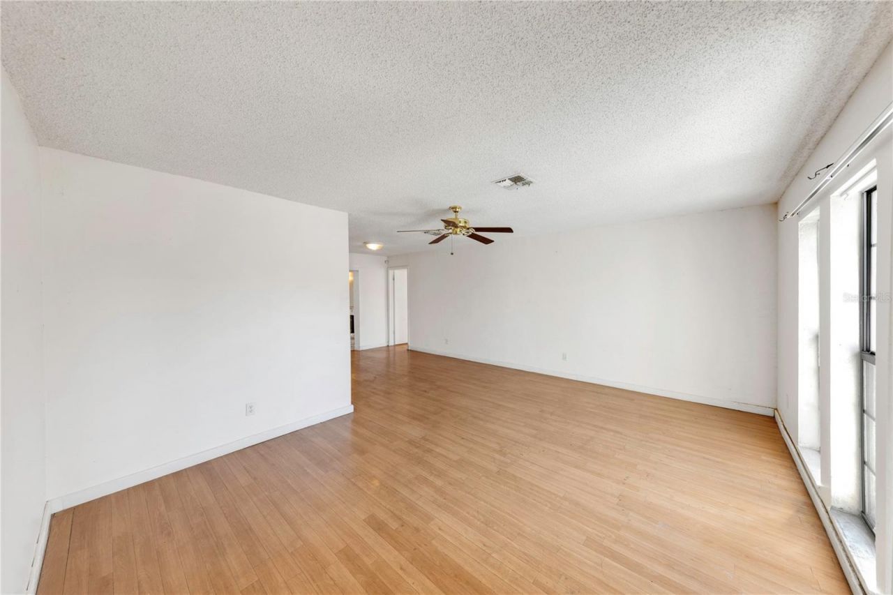 1137 54th Avenue S, Saint Petersburg, FL 33705 Photo