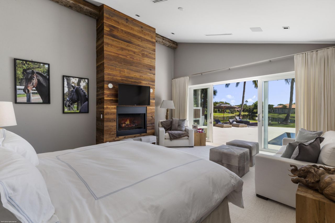 2440 Golf Brook Drive, Wellington, FL 33414 Photo