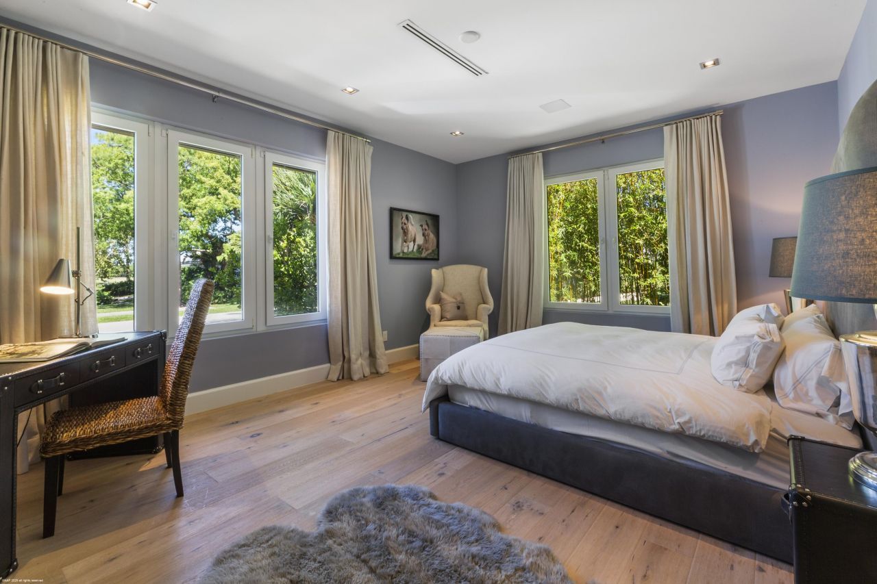 2440 Golf Brook Drive, Wellington, FL 33414 Photo