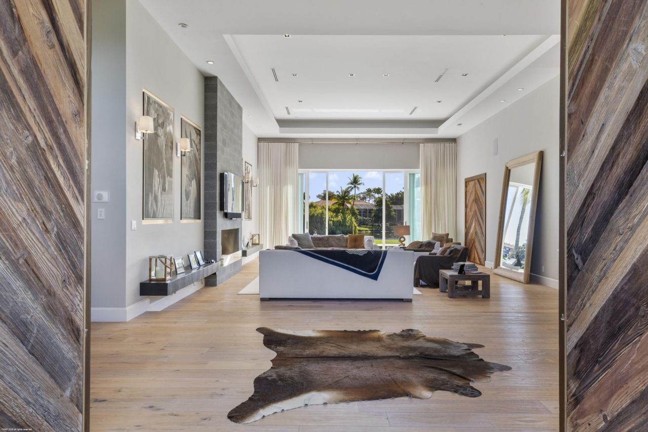 2440 Golf Brook Drive, Wellington, FL 33414 Photo