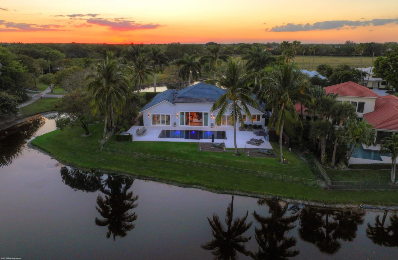 2440 Golf Brook Drive, Wellington, FL 33414 Photo