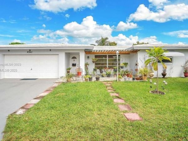4941 NW 55th Ct, Tamarac, FL 33319