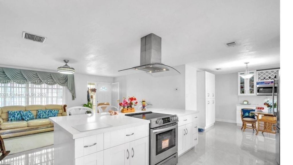 4941 NW 55th Ct, Tamarac, FL 33319 Photo