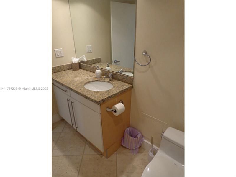 2301 Collins Av, Unit 1221, Miami Beach, FL 33139 Photo