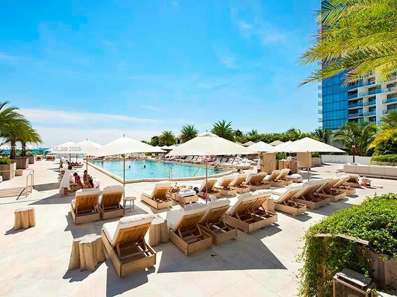 2301 Collins Av, Unit 1221, Miami Beach, FL 33139 Photo