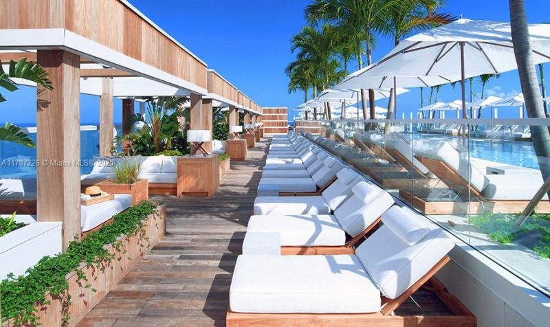 2301 Collins Av, Unit 1221, Miami Beach, FL 33139 Photo