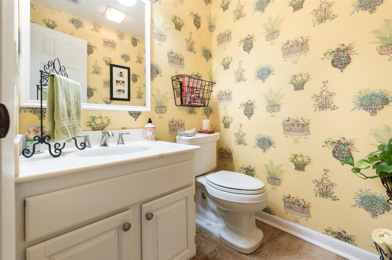 702 Clusterwood Drive, Yalaha, FL 34797 Photo