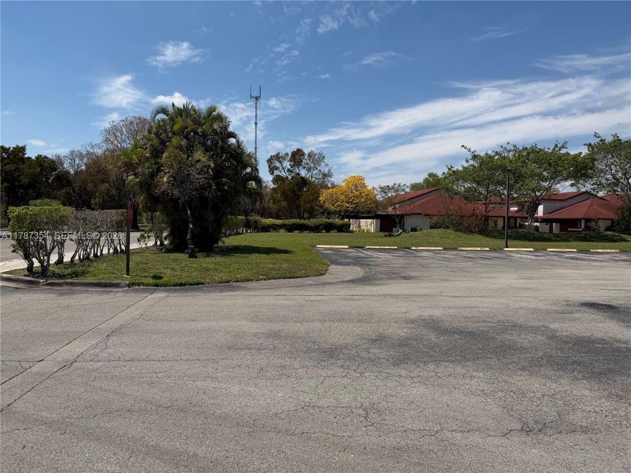 455 NW 210th St, Unit 204, Miami Gardens, FL 33169 Photo