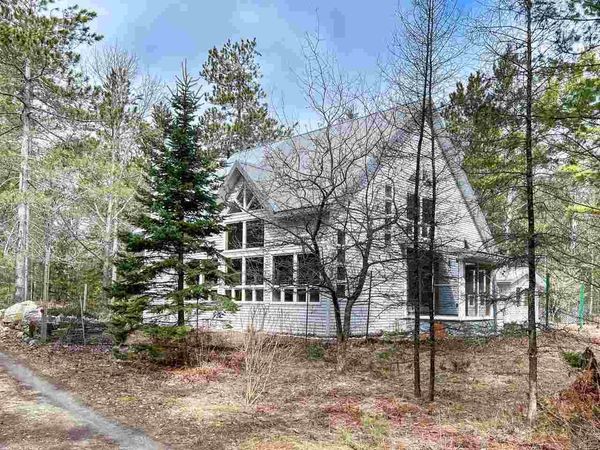 32075 East Side Drive, Beaver Island, MI 49782