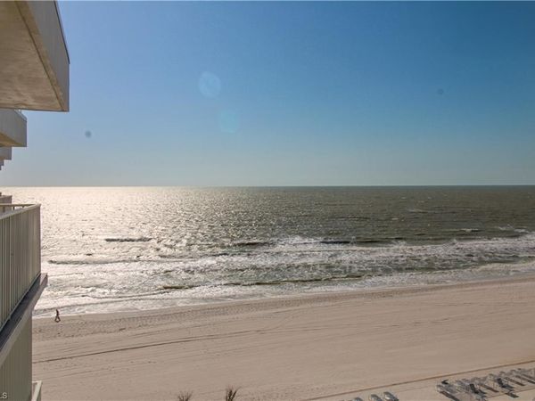 3443 Gulf Shore BLVD N, Unit 213, NAPLES, FL 34103