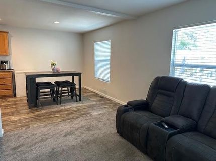 4210 Bunker Hill Ln, North Highlands, CA 95660 Photo