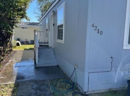 4210 Bunker Hill Ln, North Highlands, CA 95660 Photo