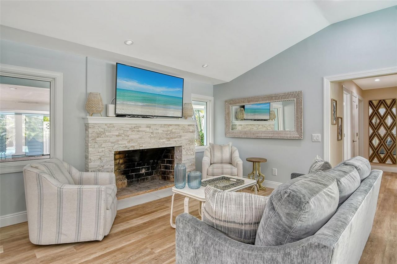 4852 Featherbed Lane, Sarasota, FL 34242 Photo