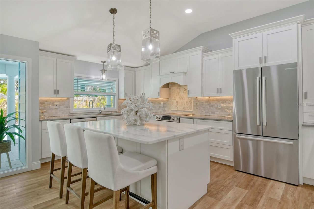 4852 Featherbed Lane, Sarasota, FL 34242 Photo