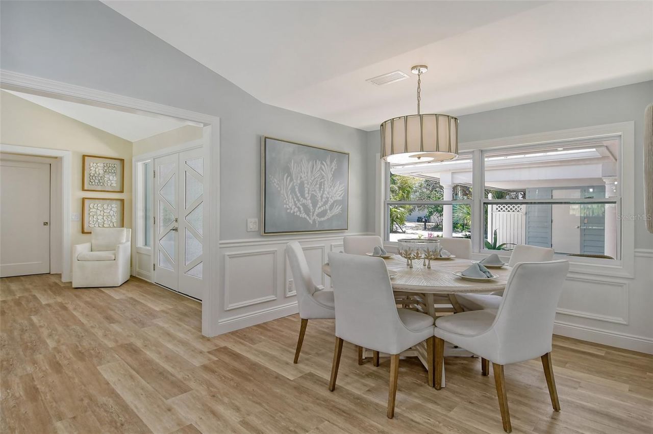 4852 Featherbed Lane, Sarasota, FL 34242 Photo