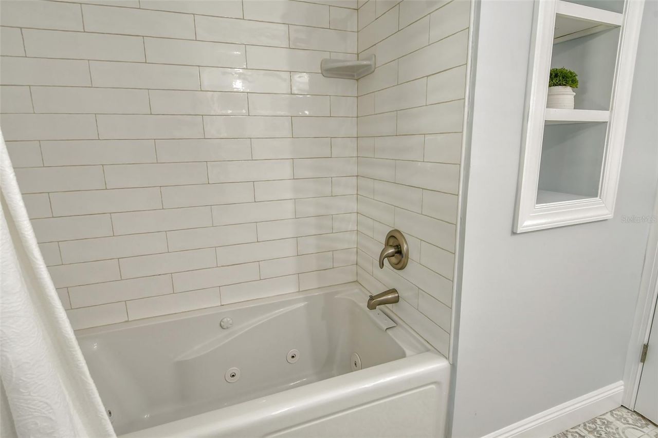 4852 Featherbed Lane, Sarasota, FL 34242 Photo