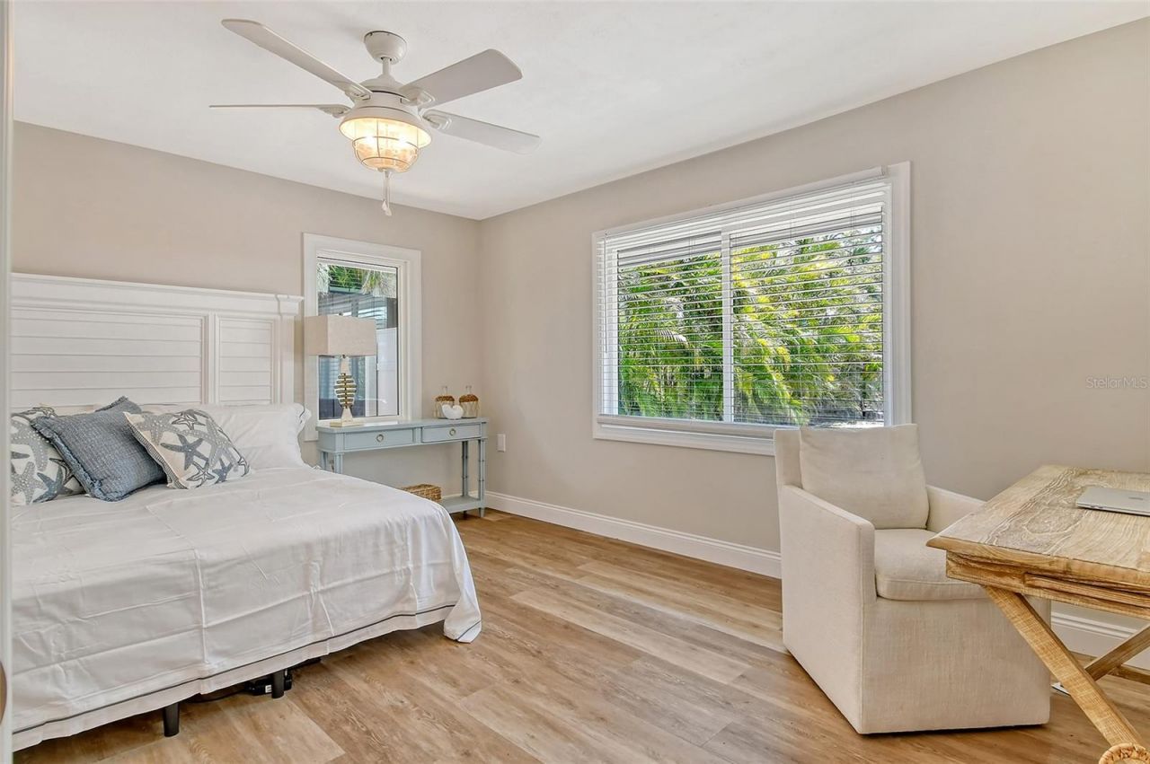 4852 Featherbed Lane, Sarasota, FL 34242 Photo